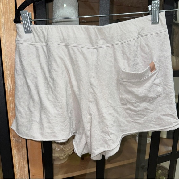 Lunya Pajamas Organic Pima Sleep Shorts beige greige mid rise lounge - Picture 3 of 6